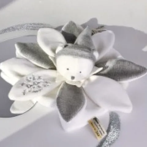 New Doudou plat pétales Ours Gris - 25 cm - Collection Anniversaire Doudou® Anniversaire|Ours