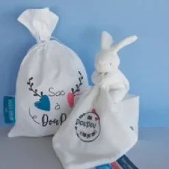 Outlet Sac à doudou + Doudou lapin "Mon Doudou + fort que tout " 10  cm - Unicef Cadeau À Moins De 20€|Les Prix Doux