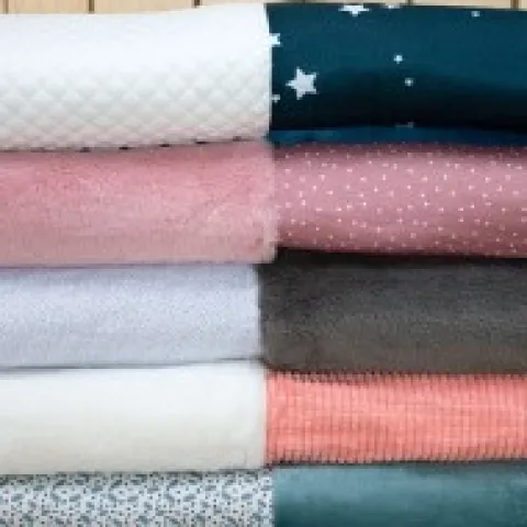 Hot Tapis d'éveil Bébé - Vieux rosel / Blanc - 100 X 100 cm Les Tapis